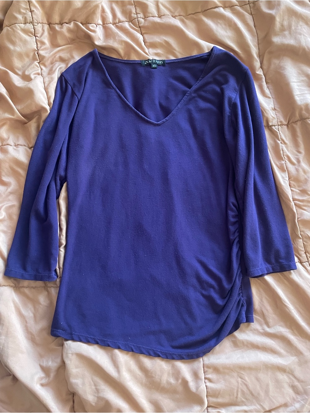 V-Neck Quarter Sleeve Top in Deep Purple
